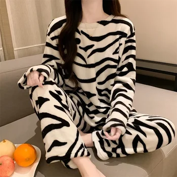 Őszi Téli Női Pizsama Szett Hosszú Ujjú Új Zebra Csíkos Otthon Meleg Ruhát 2 Darab Női Ruházat